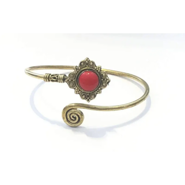 Curled Stone Bracelet