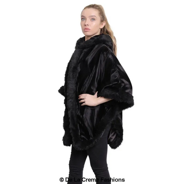 Women’s Tribal Print Fur Lined Hooded Cape - Coats & Jackets